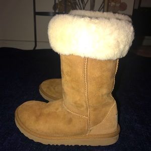 Girls UGGs size 2